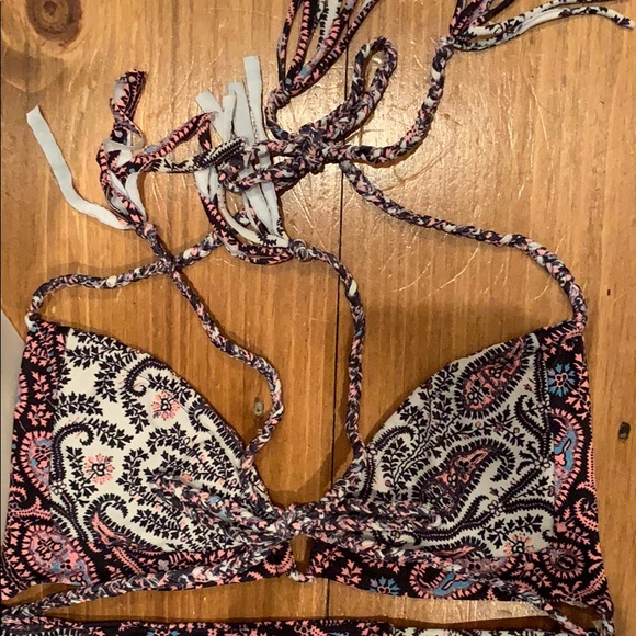 NWT Gypsy 05 bikini - Picture 3 of 6